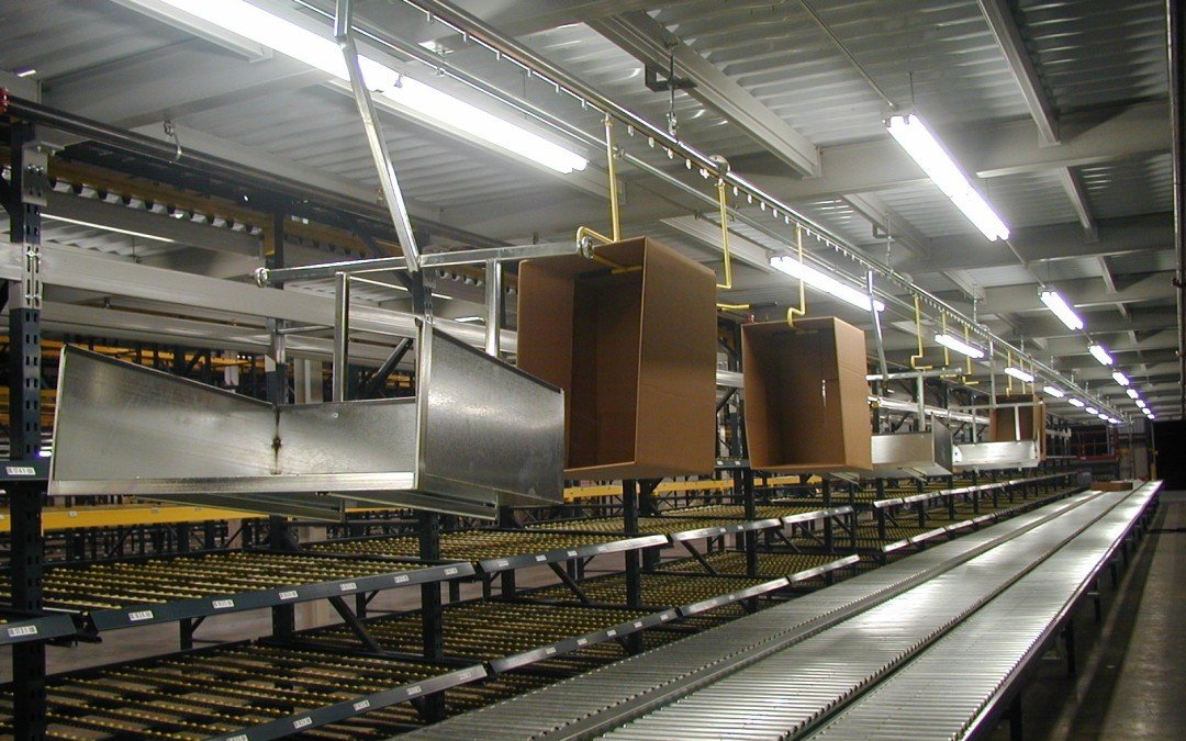 Overhead Chain Conveyor Aids Order Picking and Trash Removal